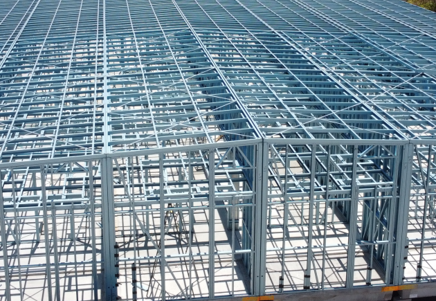 Steel Frames are tough - Advantages of steel frames and trusses